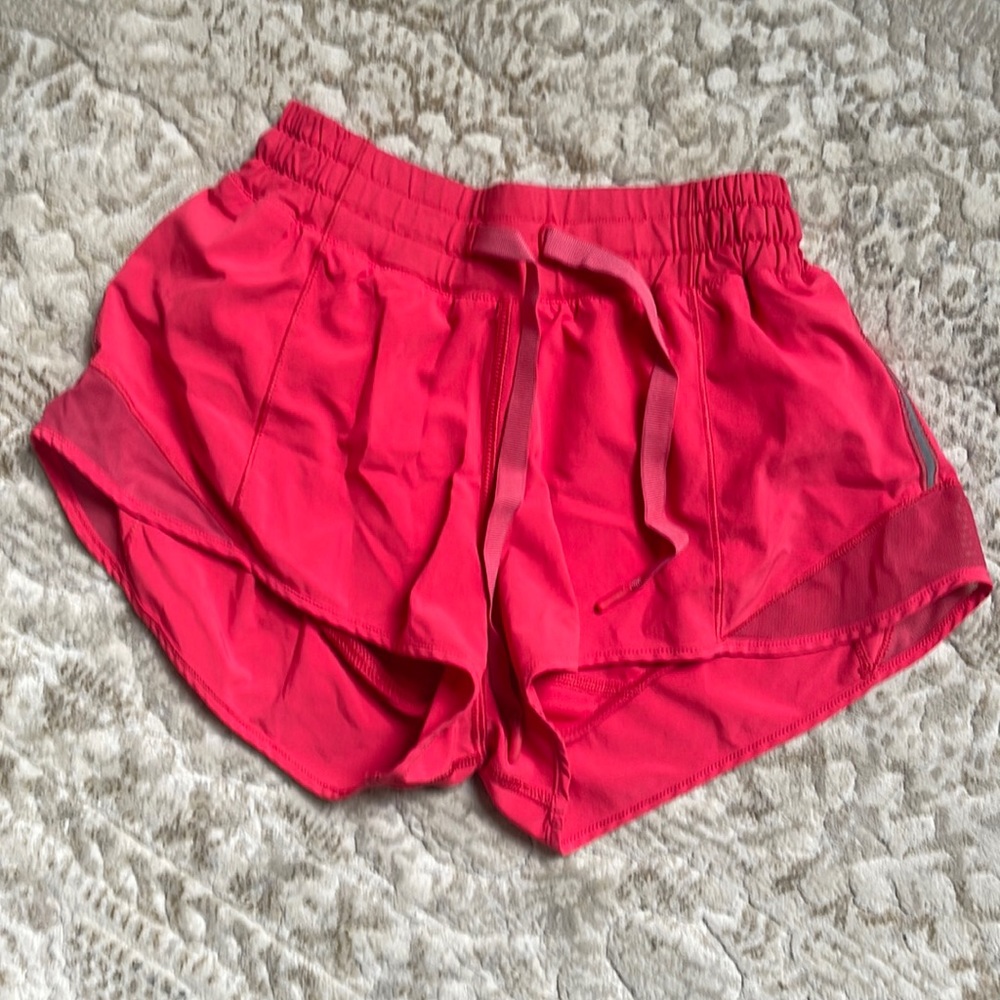 Lululemon hotty hot shorts